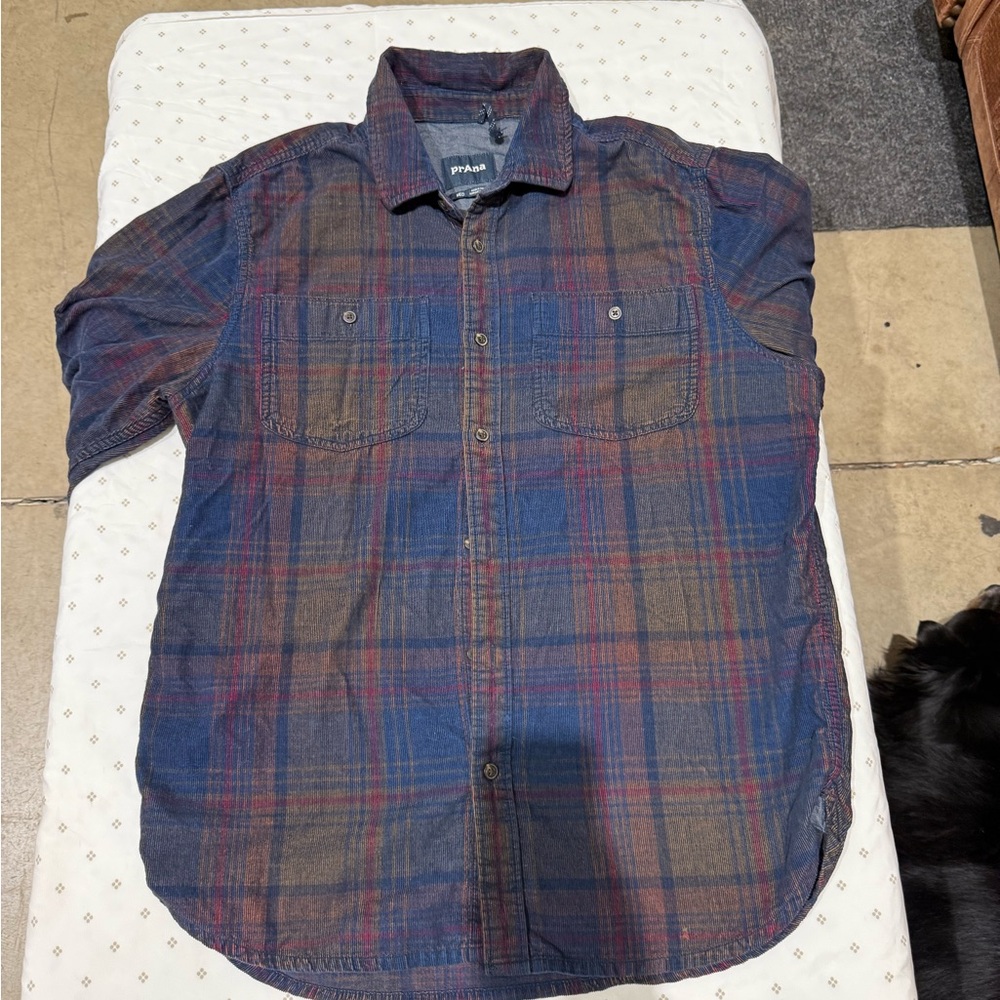 Prana Men's Flannel Size M